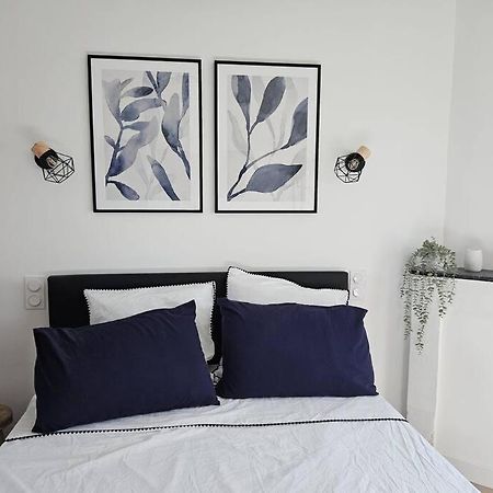 Le Robin Apartment Libourne Bagian luar foto